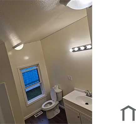 2 bed, 1200 sqft, $1,300 — Photo 2