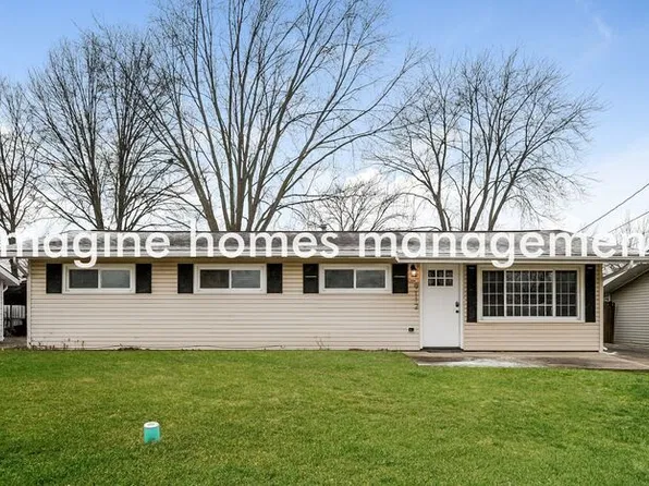 9112 Cambridge Dr, Northfield, OH 44067