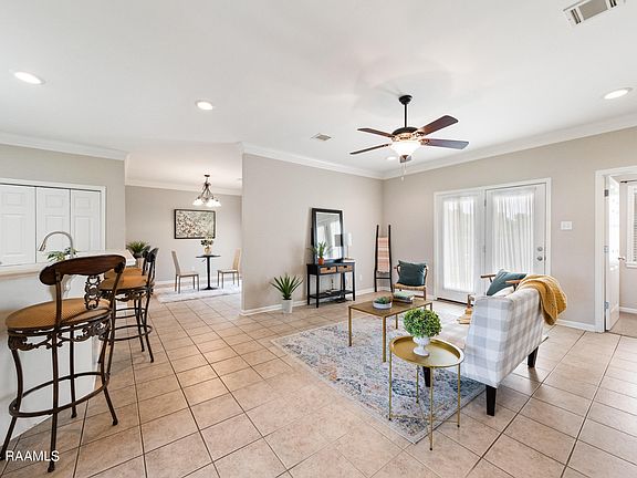 3rd image of 133 Harvest Pointe Cir