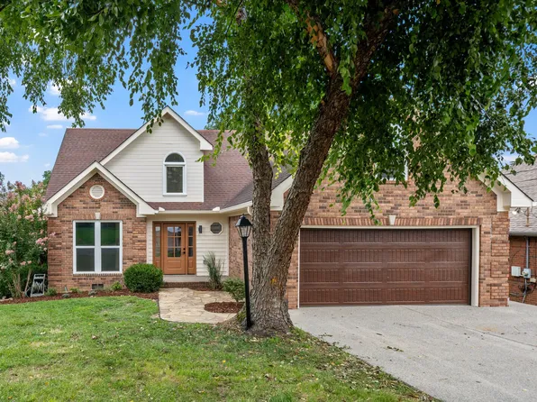 204 Breakwater Dr, Hendersonville, TN 37075