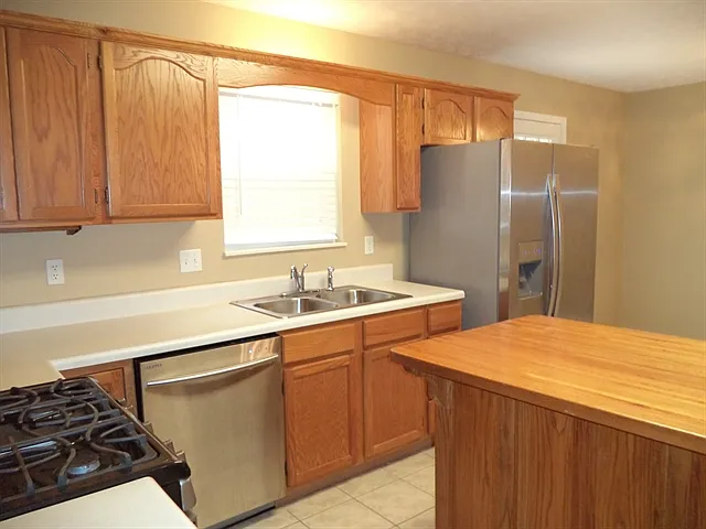 5942 Katrina Ln — Photo 2