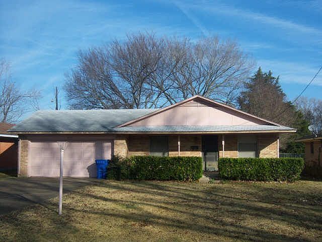 2nd image of 543 Rea Ave