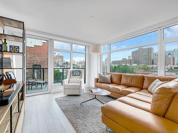 2nd image of 952 Columbus Ave APT 6B