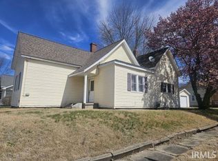 114 SE 11th St, Washington, IN 47501