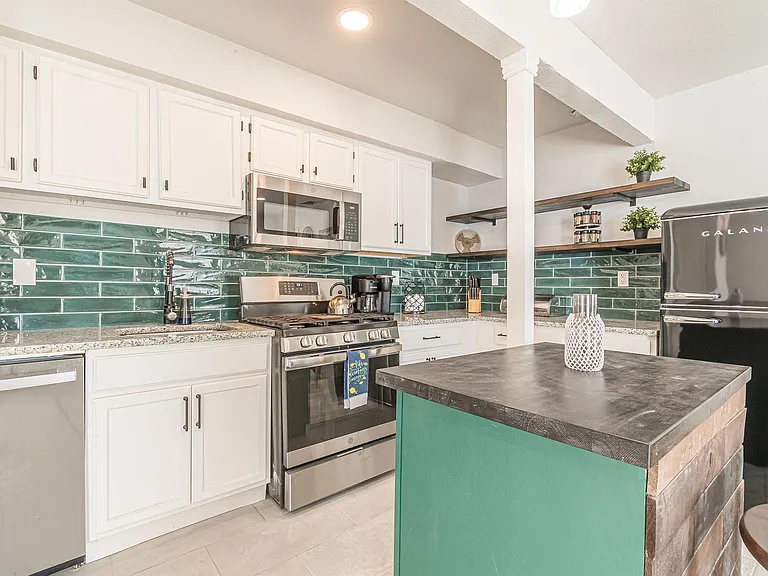 346 Natalen Ave #2COZY — Photo 17