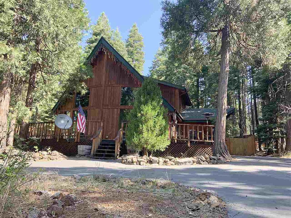 1st image of 3226 Woodlake Dr