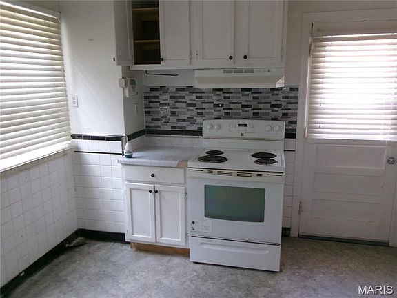4th image of 7121 Lamont Dr