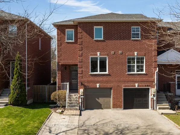 579 Bondi Ave, Newmarket, ON L3Y 8R7