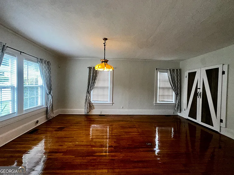 138 Desoto Pl — Photo 11