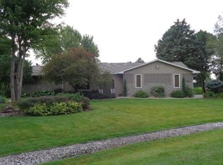 4603 Calvin Dr, Grand Island, NE 68801