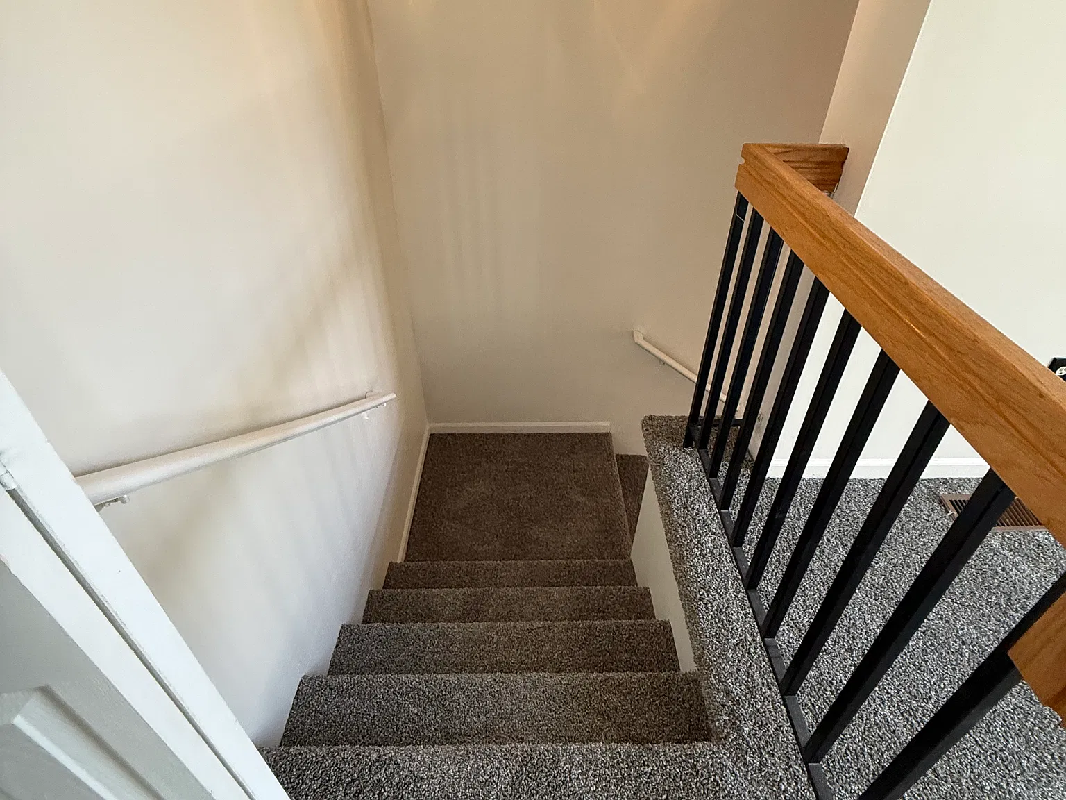 2 bed, 1206 sqft, $1,595 — Photo 3