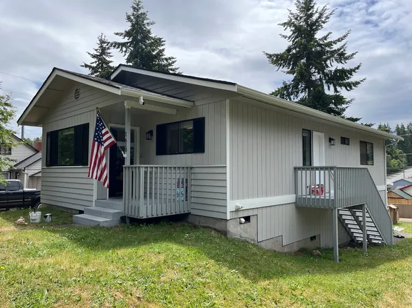 1610 W 13th St, Port Angeles, WA 98363