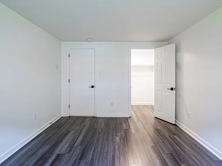 Madison Street Residences — Photo 10