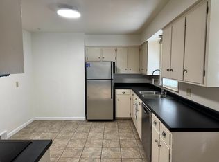 218 W Streetsboro St, Hudson, OH 44236