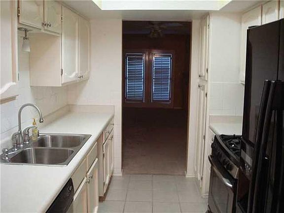 4th image of 417 Irondale Dr APT P