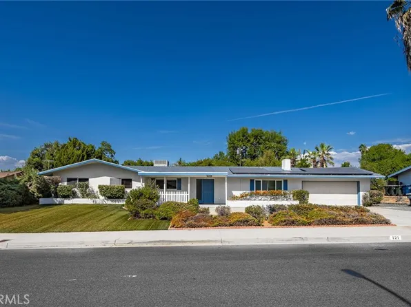 121 Hillside Way, Redlands, CA 92373