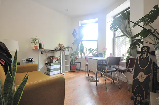 Rented by Corcoran | media 6