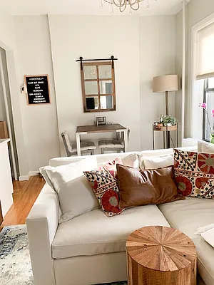 Rented by Living New York | media 9