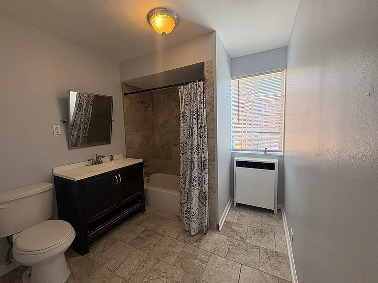 747 E 84th Pl #2N — Photo 13