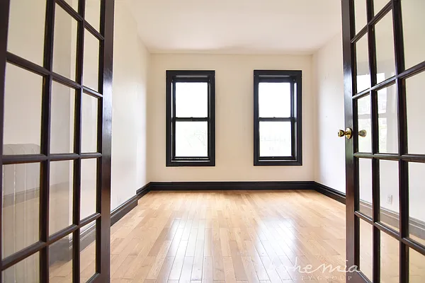 Rented by Bohemia Realty Group | media 2