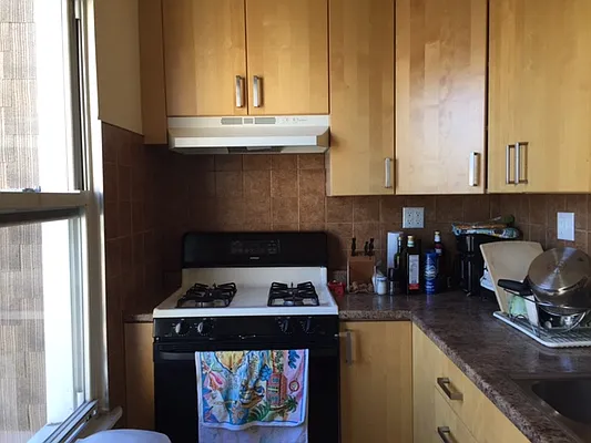 Rented by Proper Real Estate, LLC | media 10