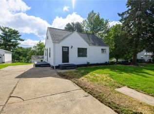 202 Oklahoma St, Louisville, OH 44641