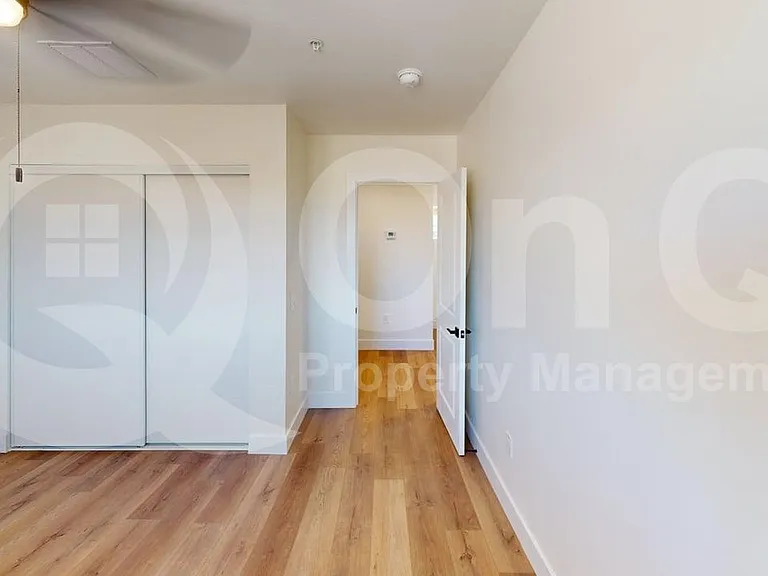 410 W Hadley St #3 — Photo 9