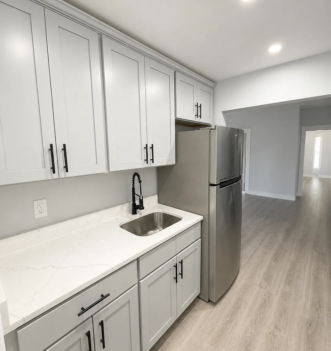 2 bed, $2,600 — Photo 3