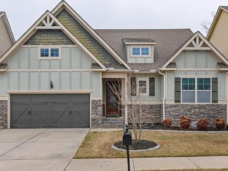 1016 Highgrass Ct — Photo 1