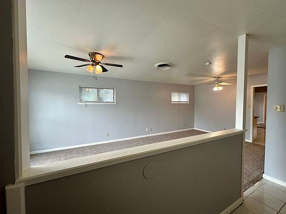 2nd image of 1801 Glendale Dr