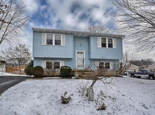 114 Fishermans Ln, Wrightsville, PA 17368