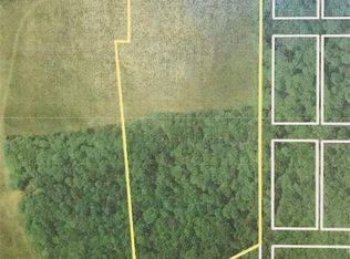 Washington St, Charlevoix, MI 49720