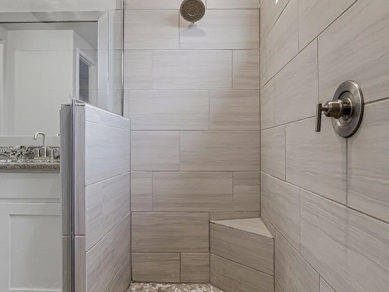 253 Emerald Sun Dr — Photo 33