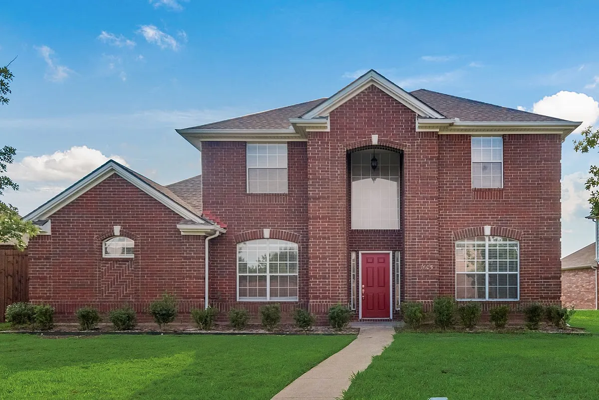 Building Photo - 3605 Carrington Dr