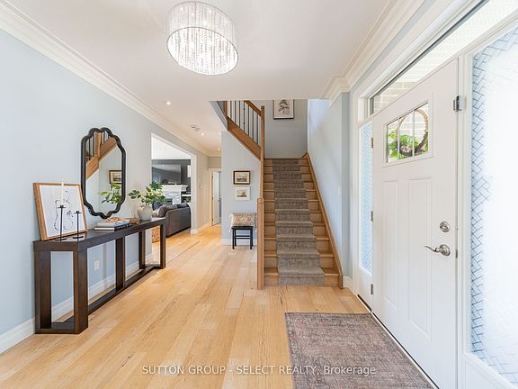 5th image of 230 Union St