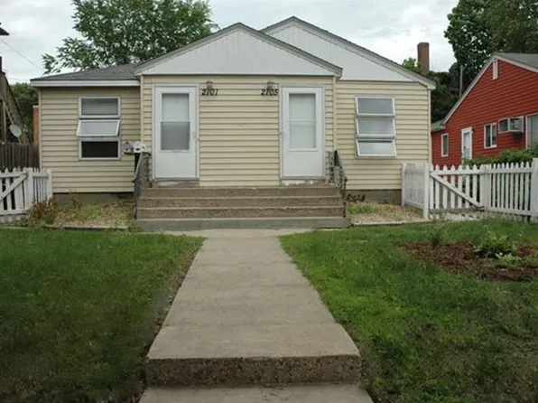 2105 Grand Ave S Unit A, Minneapolis, MN 55405