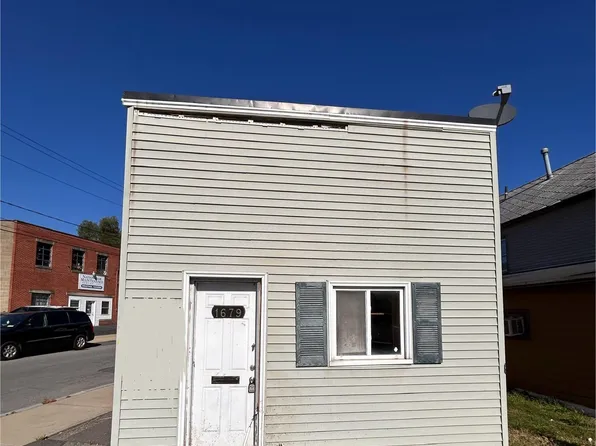 1679 Broadway, Schenectady, NY 12306