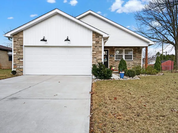 502 N High St, Walton, IN 46994