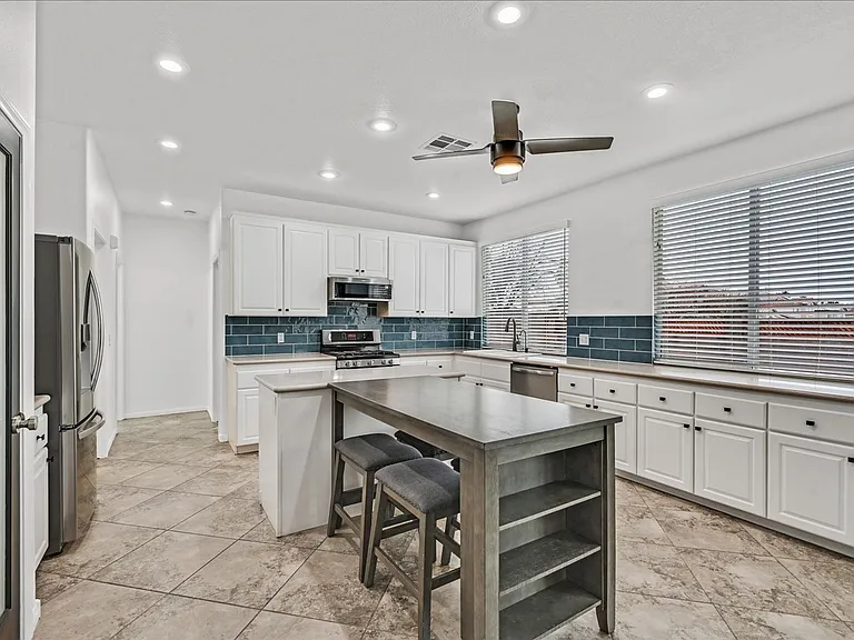 3444 Gosling St — Photo 8