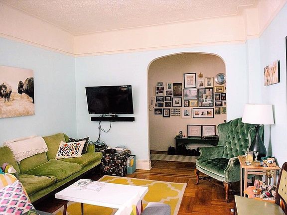 3rd image of 23 E 17th St APT 2A