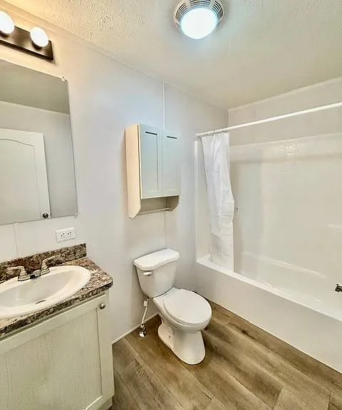 2109 N Hickory Cir W #2109 — Photo 8