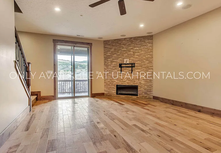 13412 N Alexis Dr — Photo 12