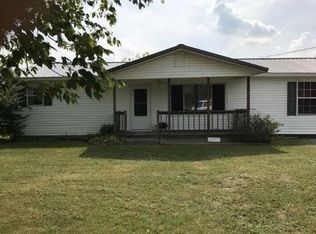 579 Traylor St W, Fyffe, AL 35971