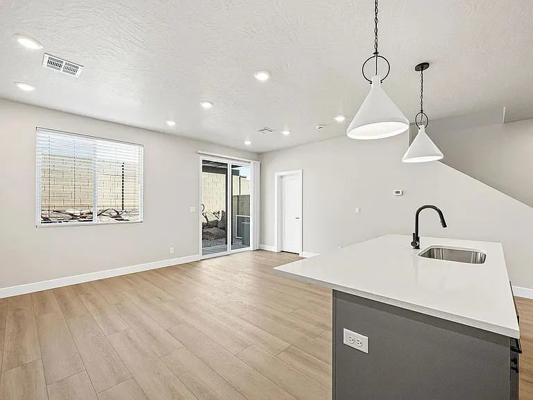 3983 E Razor Dr #121 — Photo 10