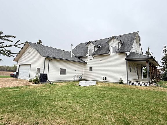 5th image of 60215 Range Rd #13