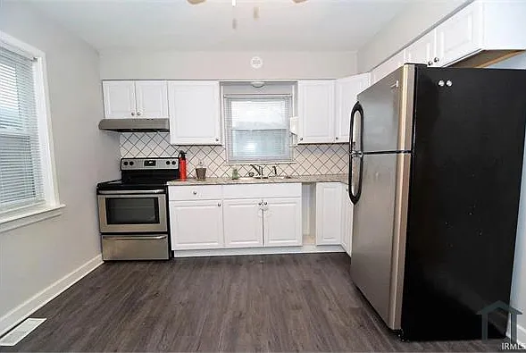 2329 Pollack Ave — Photo 4