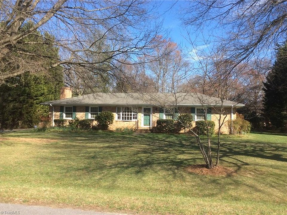 1st image of 207 Hassellwood Dr