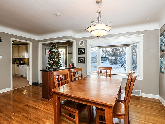 4th image of 1014 Dayton Ave