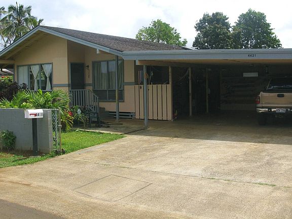 Front view with car port