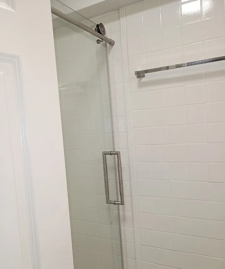 2 bed, 1000 sqft, $1,300 — Photo 4